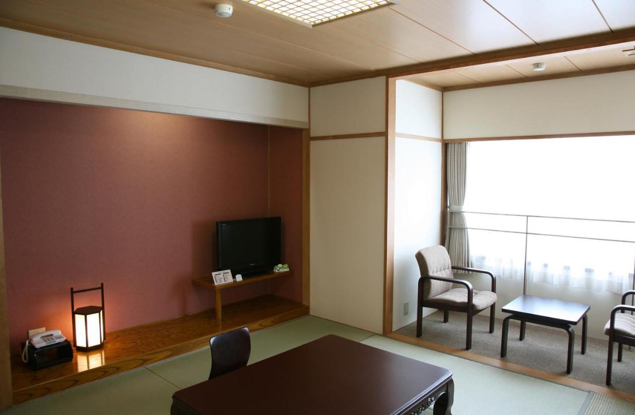 Miyamaso Hotel Matsumoto Kamer foto